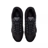 Championes New Balance modelo M1000DV1, color negro, con logo "N" característico en los laterales y entresuela con amortiguación ABZORB.