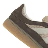 Championes Adidas Handball Spezial ST W color marrón con detalles en beige y blanco.
