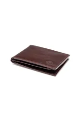 Billetera marrón de cuero 100% con caja individual.