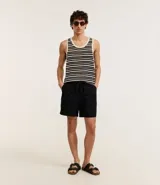 Bermuda masculina confeccionada en algod
