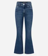 Pantalón de jeans azul, modelo flare cropped, con bolsillos y cintura con trabillas.
