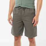 Bermudas de sarga color caqui.