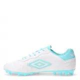 Championes de fútbol Umbro modelo Touch AT para hombre, diseñados para fútbol 11. Cuentan con una capellada sintética blanca con detalles en color celeste, cierre de cordones y suela con tapones para un mejor agarre en la cancha.