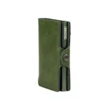 Billetera compacta de cuero verde con mecanismo de eyección de tarjetas y cierre a presión. Presenta el nombre "BALEINE" grabado en la parte inferior frontal.