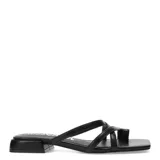 Sandalias negras con tiras finas cruzadas y suela plana.