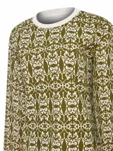 Buzo de manga larga con cuello redondo y estampado abstracto en tonos verde oliva y blanco.