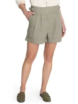 Short de tiro alto color verde oliva, confeccionado en lino orgánico, con cierre cruzado y hebillas en los costados. Incluye bolsillos y pinzas.