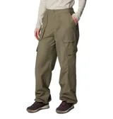 Pantalón cargo color verde oliva, de corte holgado, con cintura parcialmente elástica, bolsillos laterales y traseros con solapa, anillo en D y puños ajustables.
