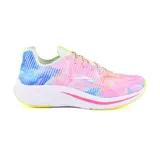 Championes deportivos Actvitta Cleo con estampado multicolor en tonos pastel, suela blanca y detalles en amarillo flúor.