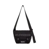 Bolso bandolera Supreme modelo Denim Messenger, color negro con logo de la marca bordado en blanco.