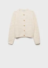 Chaqueta color crema de tejido de punto calado con mezcla de lana, cuello redondo y cierre frontal con botones.
