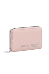 Billetera Trendy color rosa con cierre y estampa frontal con la frase "Stay true to yourself".