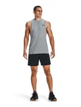 Musculosa blanca de algodón con logo Under Armour estampado en el pecho.