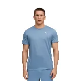 Remera deportiva Puma para hombre, color celeste con logo blanco estampado en el pecho. Confeccionada en tejido ligero y texturizado.