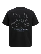 Remera negra de manga corta y cuello redondo con estampado en la espalda de un coral y texto en blanco.