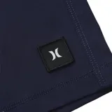 Short de baño negro con cordón ajustable en la cintura y logo de la marca en la pierna izquierda.