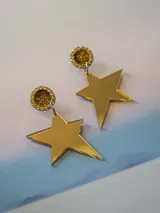 Aros colgantes con forma de estrella espejada, con base circular de strass.