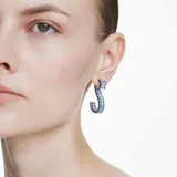 Par de aros Swarovski Matrix con forma de "S", bañados en rutenio y adornados con circonias azules talla baguette.
