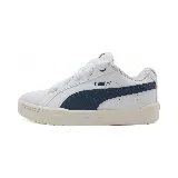 Championes Puma Park Lifestyle Easy blancos con detalles en azul marino y suela color crema.