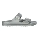 Sandalias Birkenstock Arizona EVA plateadas, con dos correas ajustables con hebillas metálicas.