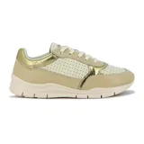 Zapatillas de mujer en tonos beige y dorado, con detalles de perforaciones.