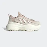 Championes semirobustos de gamuza prémium con detalles de TPU en color beige, con forro interno suave y mediasuela de EVA.