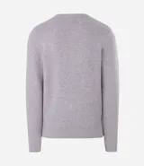 Suéter de punto color gris, con cuello redondo, manga larga y textura maquinetada.