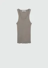Musculosa azul marino de punto fino con tirantes finos y cuello redondo.