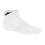Pack de dos pares de medias tobilleras blancas con logo negro de la marca Joma.