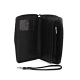 Billetera grande de símil cuero color negro con pespuntes formando rombos. Tiene cierre perimetral plateado, logo XL plateado en el frente y múltiples compartimentos internos.