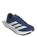 Championes de running Adidas Duramo RC2, color azul marino con tres franjas blancas en el lateral. Presentan un cuello acolchado negro y detalles en rosa fucsia en la lengüeta y el talón. La suela es blanca con una sección de goma negra en la puntera y el talón.