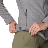 Campera polar Columbia Fast Trek II Jacket, color gris, con cierre frontal completo, cuello alto, bolsillos laterales con cierre y bolsillo con cierre en la manga izquierda.