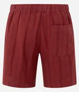 Bermuda de playa recta color mostaza, con textura de rayas y lazo en la cintura.