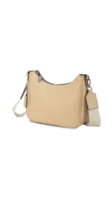 Bandolera color beige con cierre trasero, división interna y correa de galón ajustable.