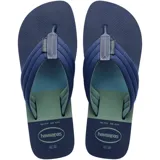 Ojotas Havaianas de goma color azul con plantilla verde y tiras con diseño degradado.