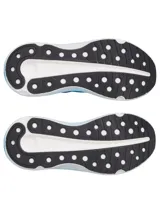 Championes de running Under Armour Infinite Elite, color celeste con detalles en gris y blanco.