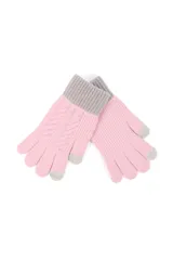 Guantes de tejido de punto color rosa pálido con puño acanalado gris. Presentan un diseño trenzado en el dorso de la mano y puntas de los dedos reforzadas en gris para uso táctil.