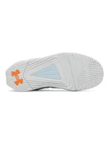 Zapatillas de entrenamiento Under Armour Tribase Reign 6 para mujer, color negro con suela marrón.