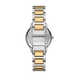 Reloj Michael Kors modelo Sage, con caja de acero plateado y dorado de 31mm, bisel con cristales, esfera de nácar con números romanos dorados y agujas doradas.