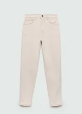 Jeans color crudo, de corte recto, tiro alto y cinco bolsillos.