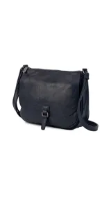 Bandolera marrón de cuero sintético con correa larga regulable, tapa con broche metálico, bolsillo principal con cierre y bolsillos internos organizadores.