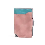 Billetera doble de cuero sintético color rosa y celeste, con doble caja de aluminio que protege las tarjetas RFID. Cuenta con clip para tarjetas, sección para billetes y espacio para documentos.