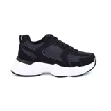 Championes negros con detalles en gamuza y suela chunky blanca.