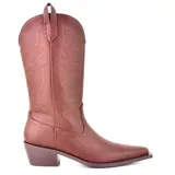 Bota texana color marrón con bordados decorativos y taco bajo.