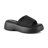 Sandalias de cuero sintético color hueso, con plataforma y tira ancha acolchada sobre el empeine.