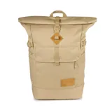 Mochila Jansport Hatchet Rolltop color beige con cierre superior enrollable, múltiples bolsillos y detalles en cuero sintético.