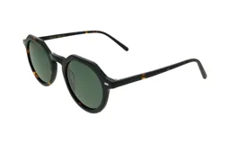 Lentes de sol con montura de acetato en patrón de carey y lentes verdes.