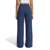 Pantalón Adidas Essentials Wide Rib de mujer, color azul marino, de corte ancho y tejido acanalado.