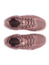 Zapatillas de entrenamiento Under Armour Tribase Reign 6 para mujer, color negro con suela marrón.
