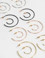 Set de aros argollas en diferentes tamaños y colores: plateado, negro, dorado y cobre.